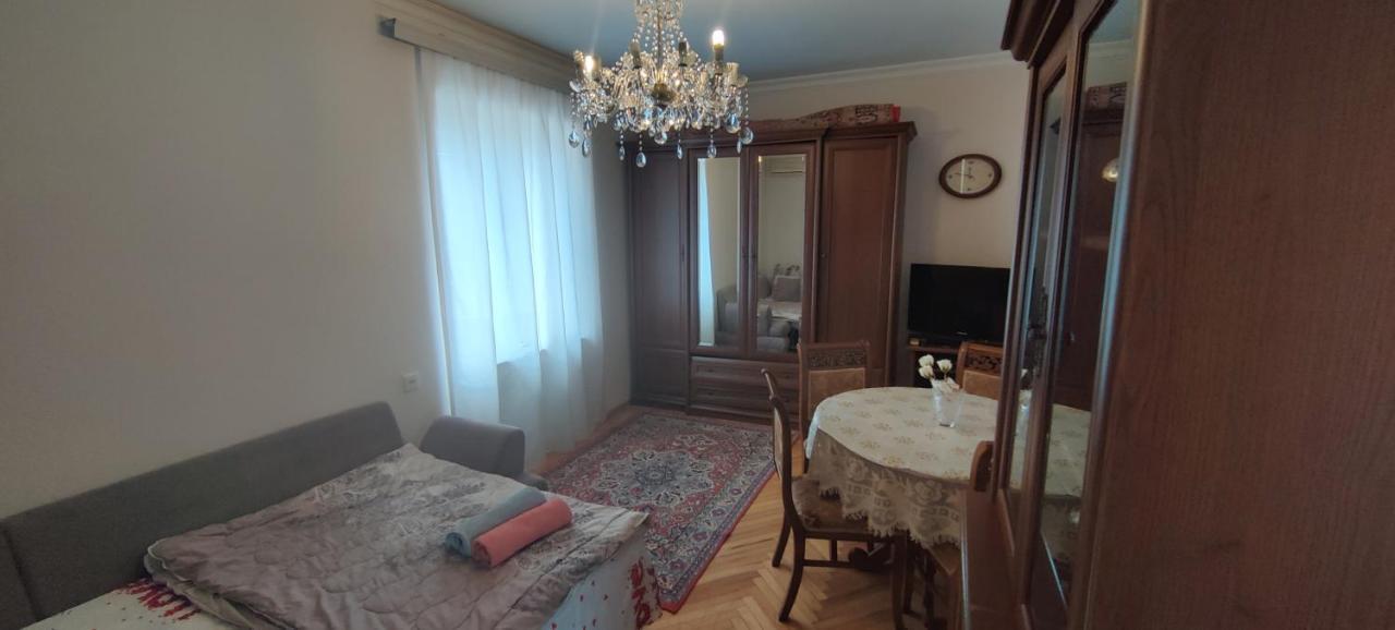 Budget One Room Apartment Baku Exterior foto